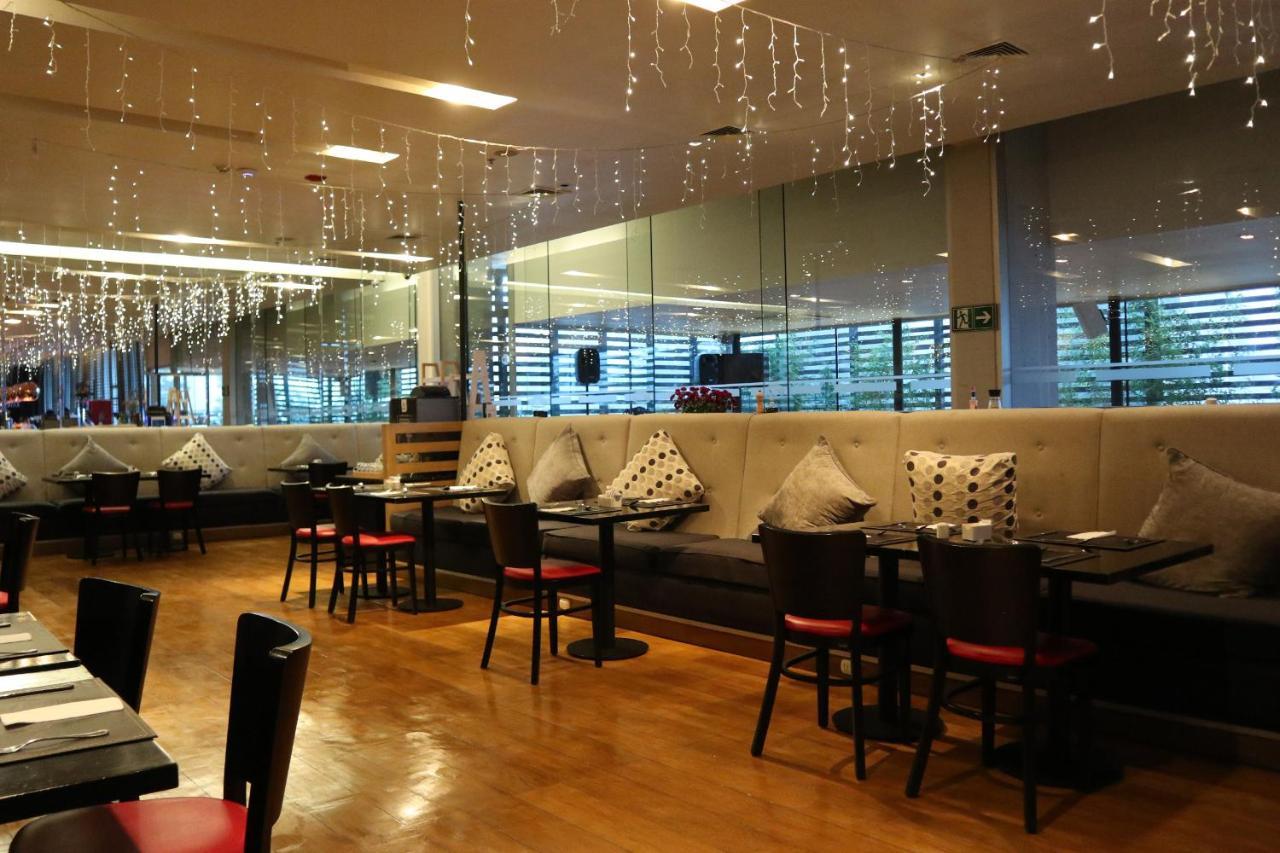 Wyndham Concepcion Pettra Hotel Екстериор снимка The interior of the restaurant